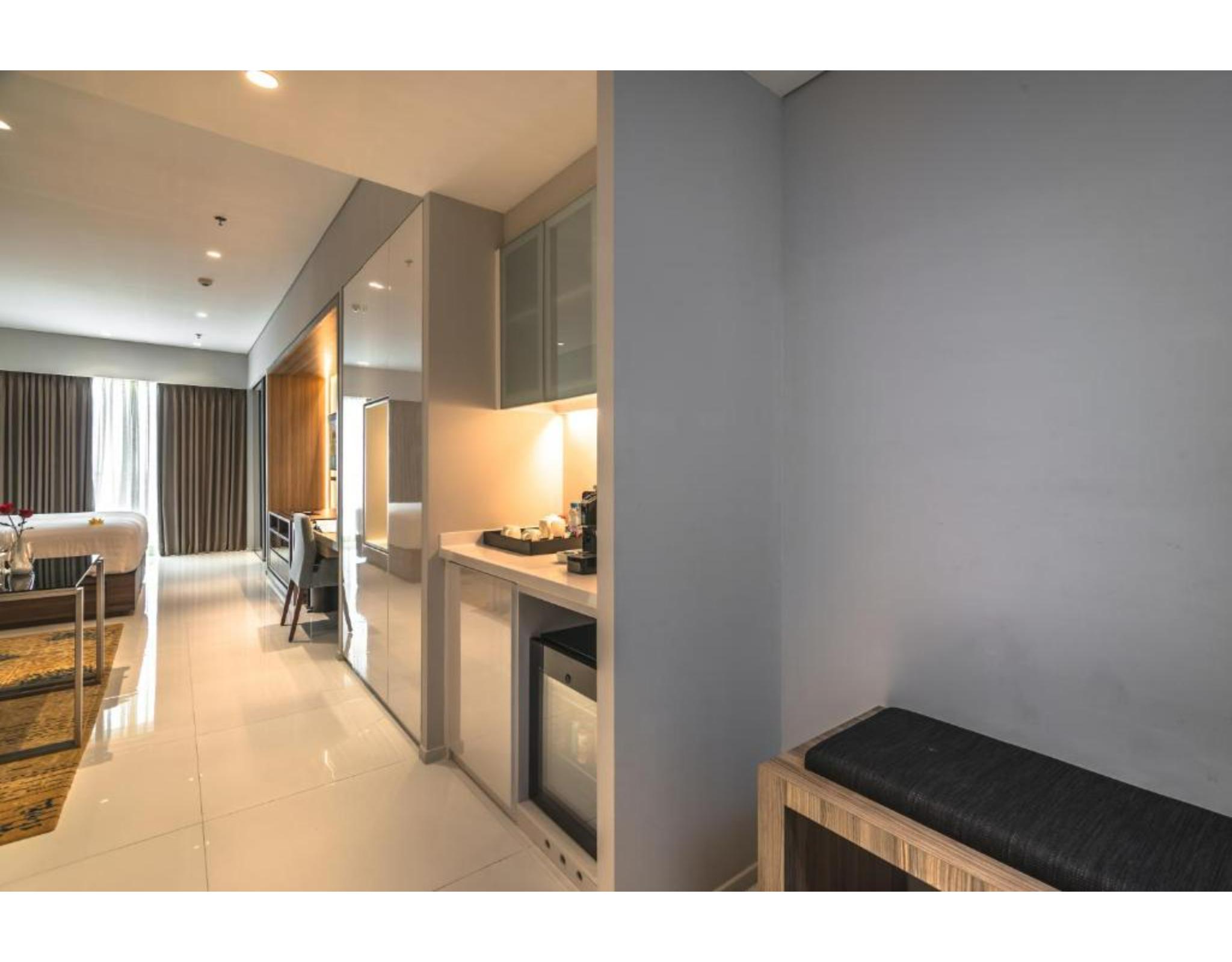 Oakwood Hotel & Residence Surabaya Ngoại thất bức ảnh