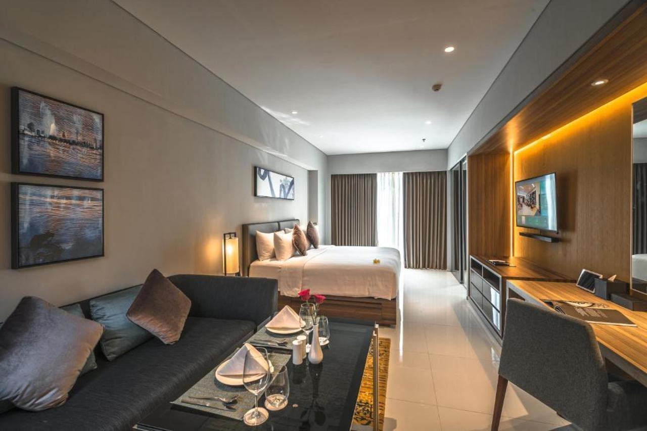 Oakwood Hotel & Residence Surabaya Ngoại thất bức ảnh