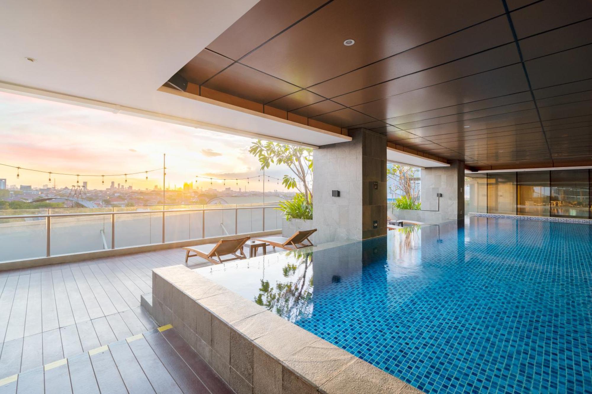 Oakwood Hotel & Residence Surabaya Ngoại thất bức ảnh